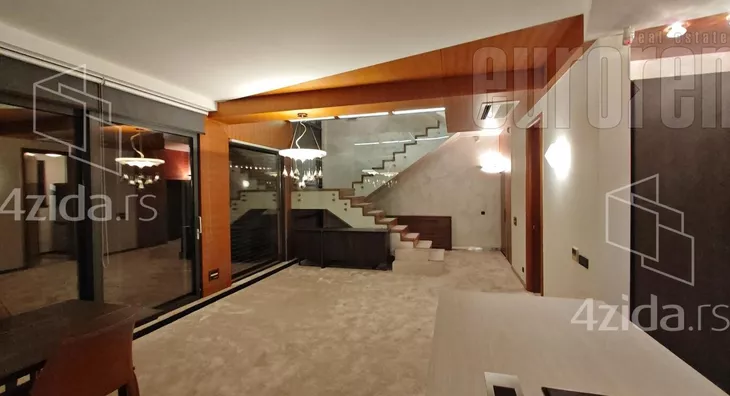 4-etažna kuća | 4zida