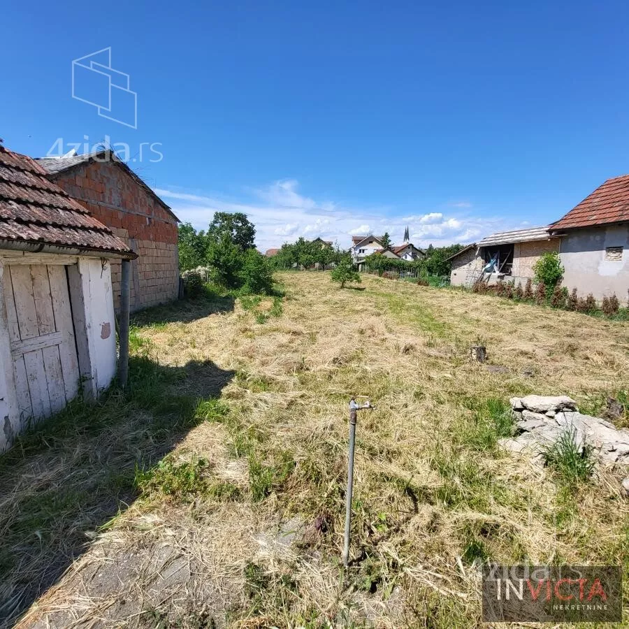 Plac | 4zida