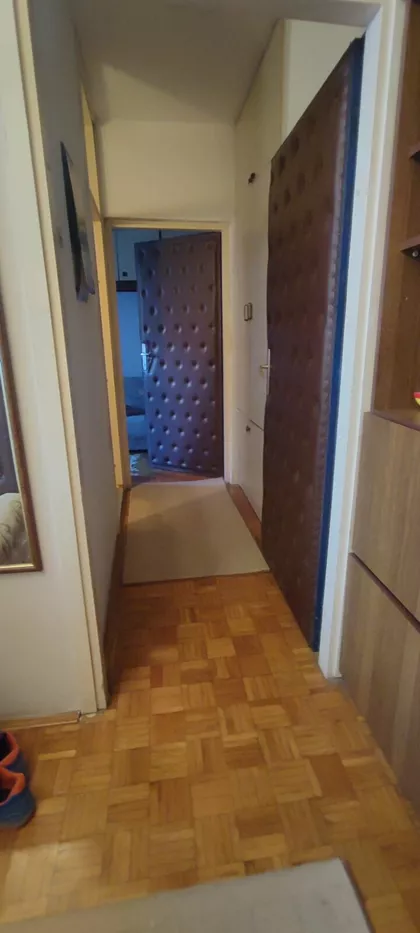 Sretena Mladenovića-Mike 15 | 4zida.rs