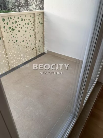 Petrovaradinsko Podgrađe - Gradić | 4zida.rs