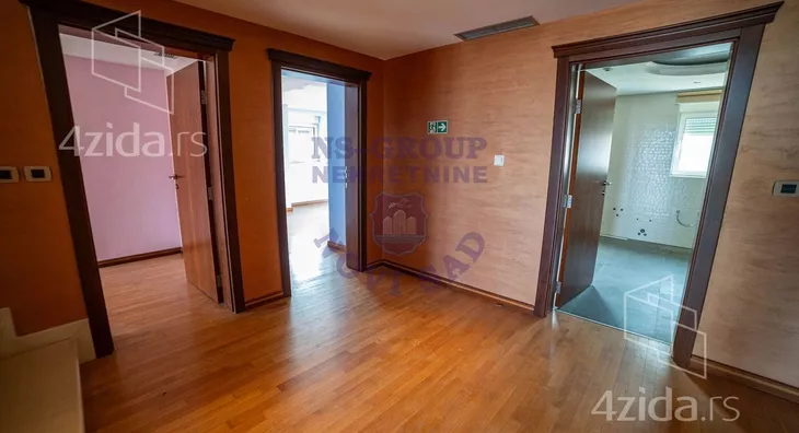 3-etažna kuća | 4zida