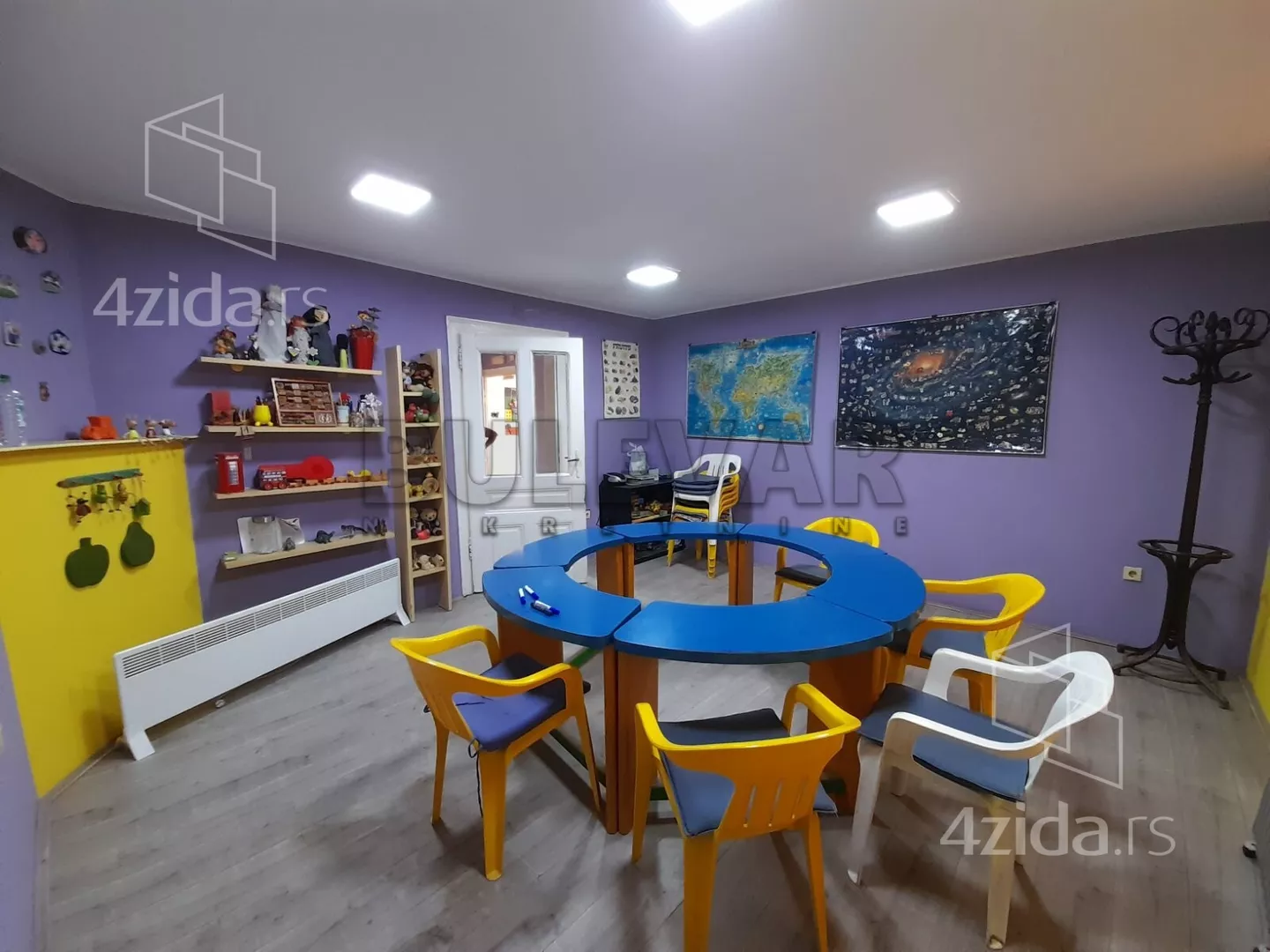 Lokal | 4zida