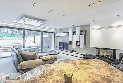 Banovo Brdo | 4zida.rs