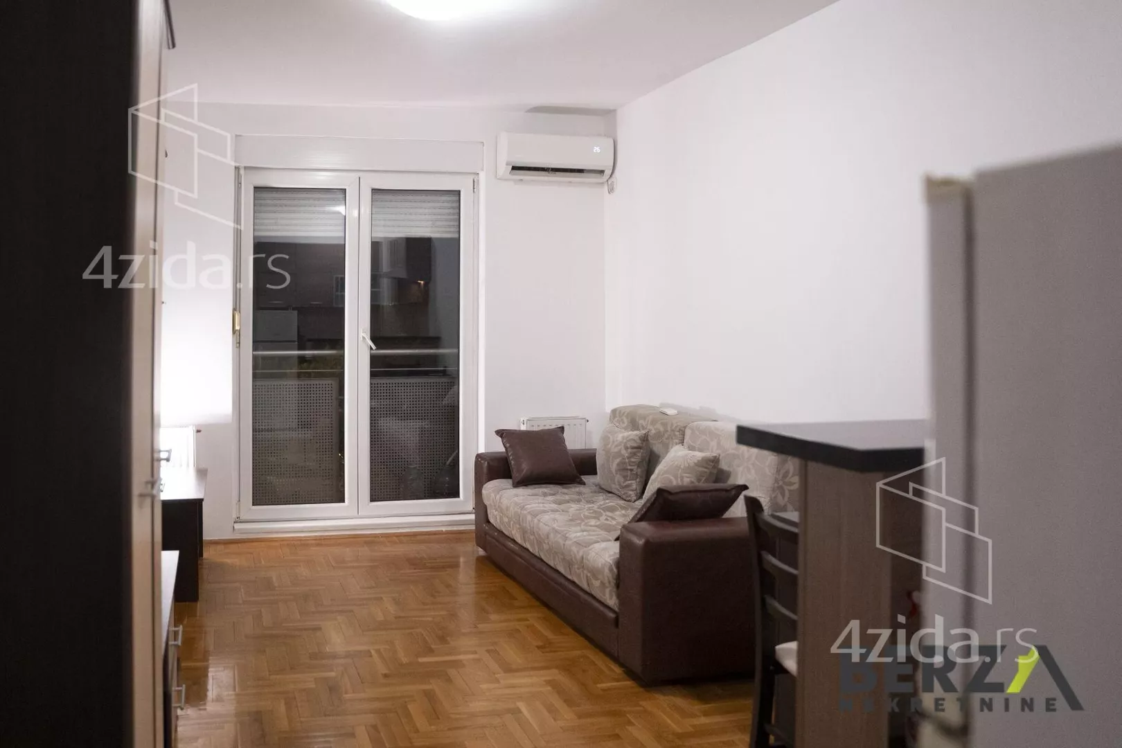 Garsonjera | 4zida