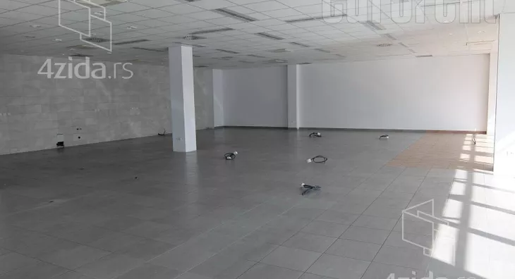 Poslovni prostor | 4zida
