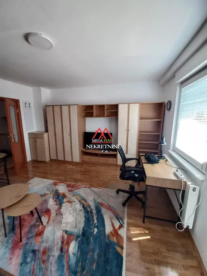 Bulevar Cara Lazara | 4zida.rs