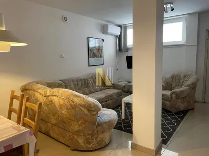 Socijalno | 4zida.rs