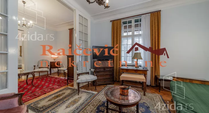 Četvoroiposoban stan | 4zida