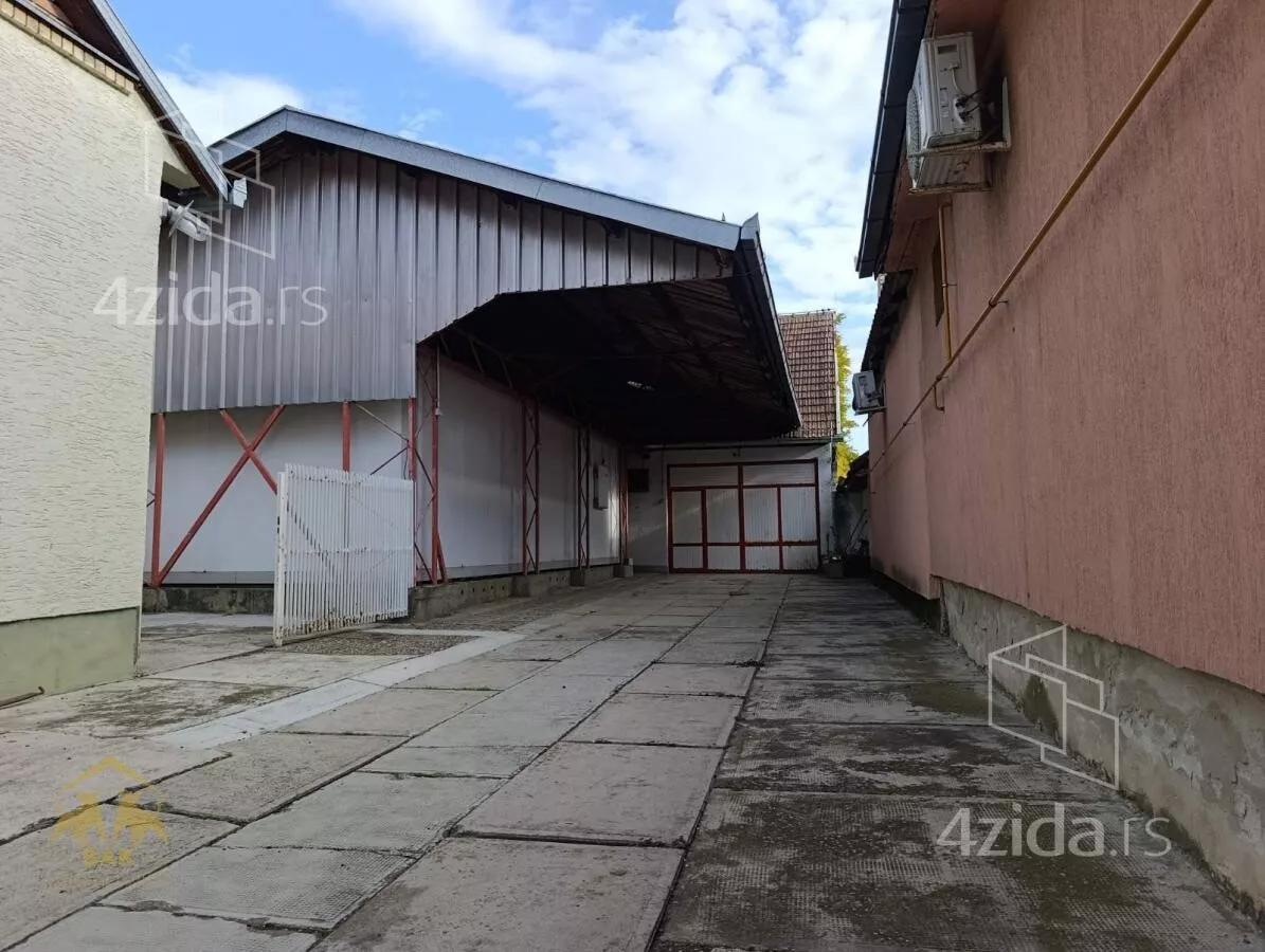 Poslovni prostor | 4zida