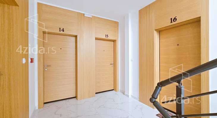 Jednoiposoban stan | 4zida