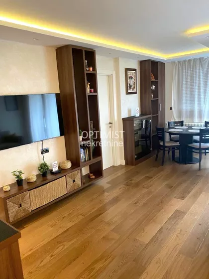 Braće Radovanović | 4zida.rs