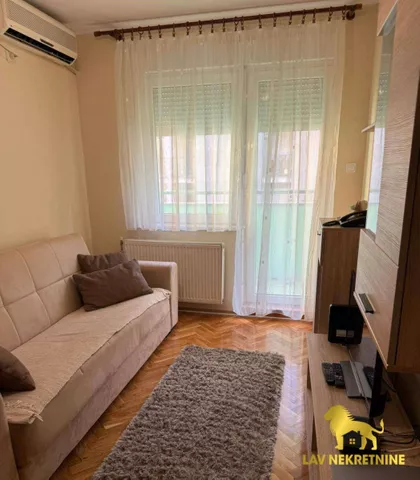 GOGOLJEVA | 4zida.rs