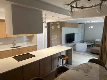 Južni Bulevar | 4zida.rs