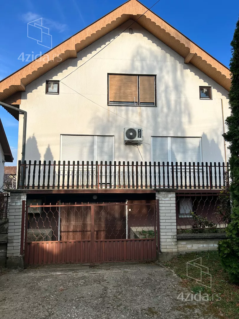 3-etažna kuća | 4zida