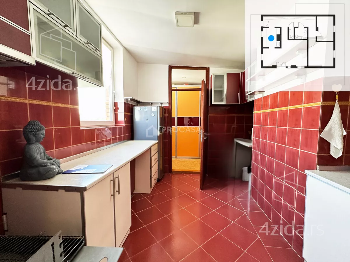 Trosoban stan | 4zida