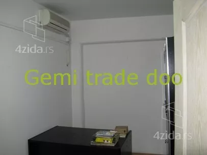 Lokal | 4zida