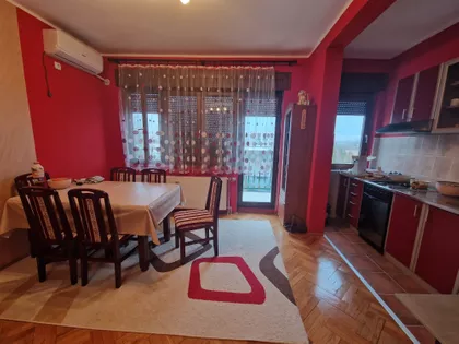 Gradske lokacije | 4zida.rs