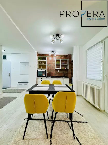 Trg Učitelj Tase | 4zida.rs