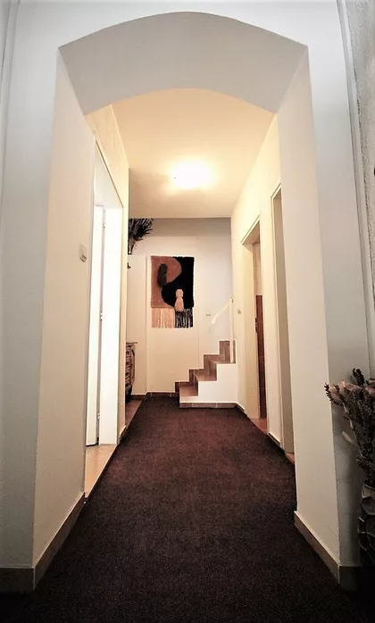 Ugrinovačka | 4zida.rs