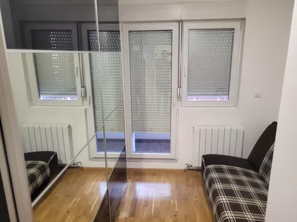 Ugrinovački Put 47B | 4zida.rs