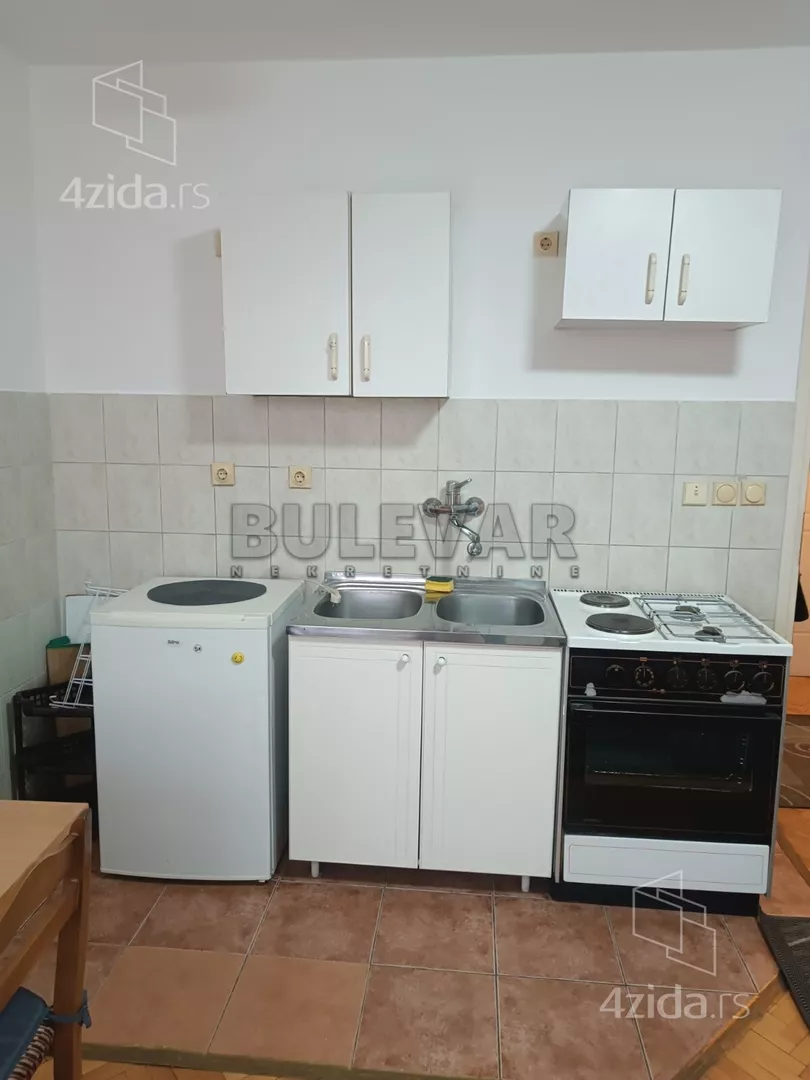 Garsonjera | 4zida