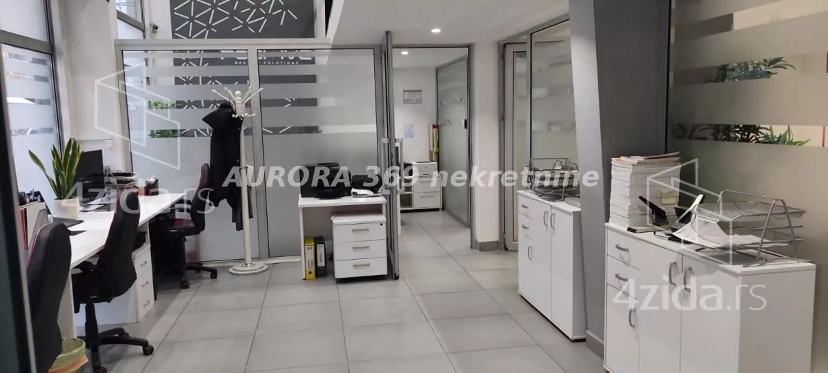 Poslovni prostor | 4zida