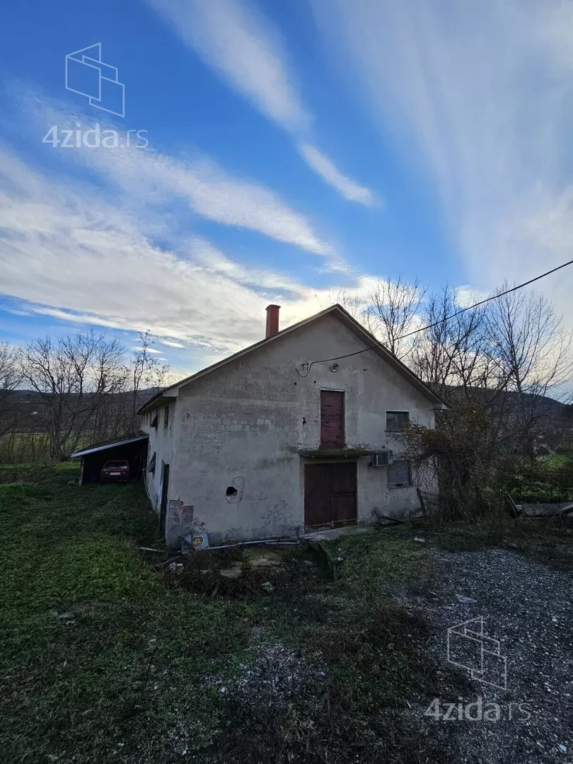 3-etažna kuća | 4zida