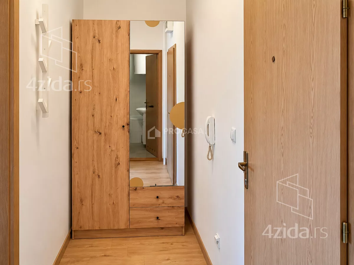 Garsonjera | 4zida