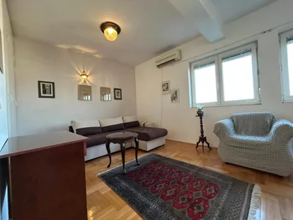 Cara Dušana | 4zida.rs