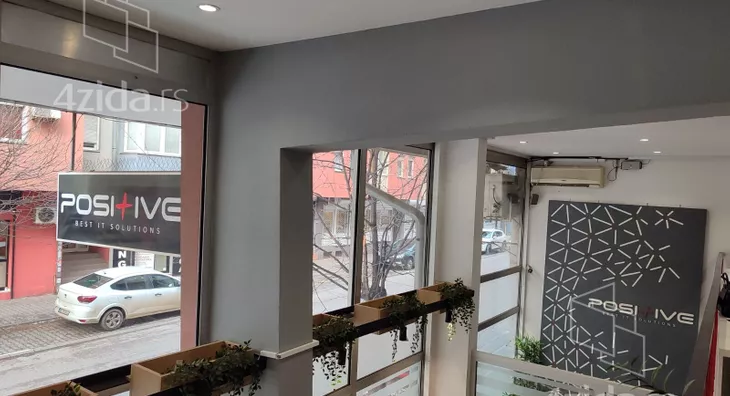 Poslovni prostor | 4zida