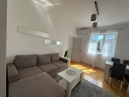 Maleška 12 | 4zida.rs