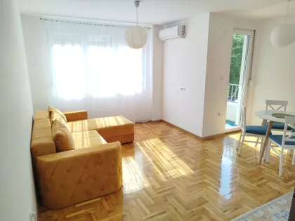 Dubrovačka 5 | 4zida.rs