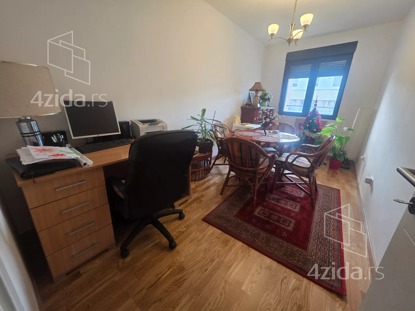 Dvoiposoban stan | 4zida