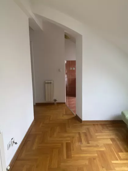 Tikveška 8a | 4zida.rs