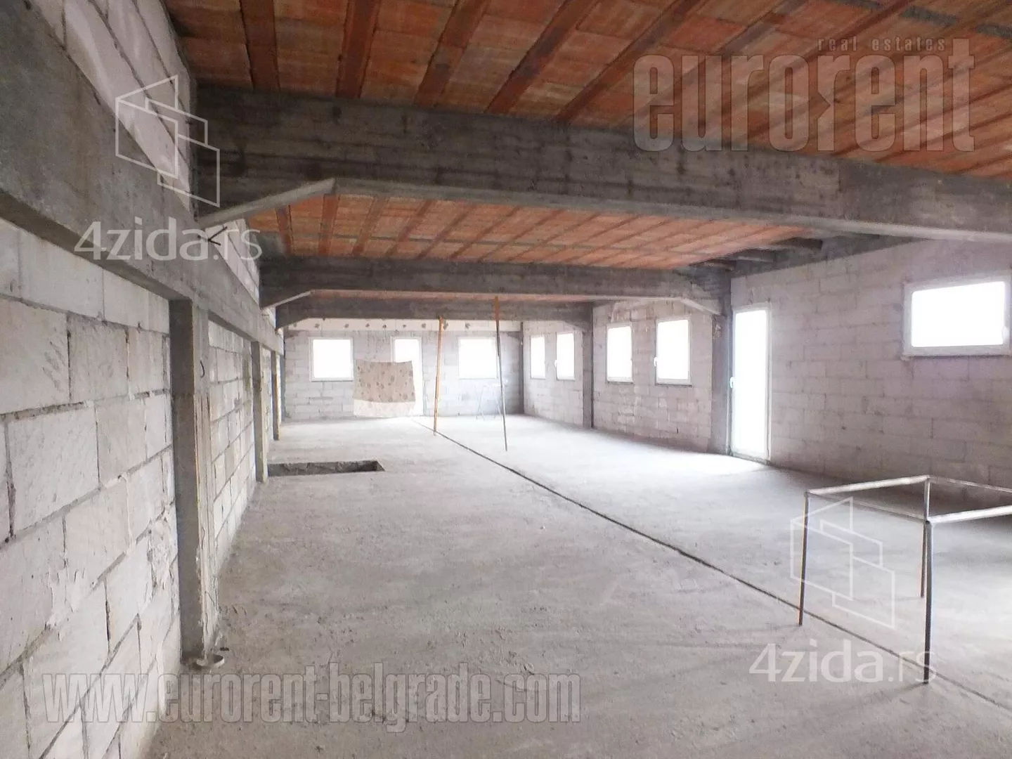 Poslovni prostor | 4zida