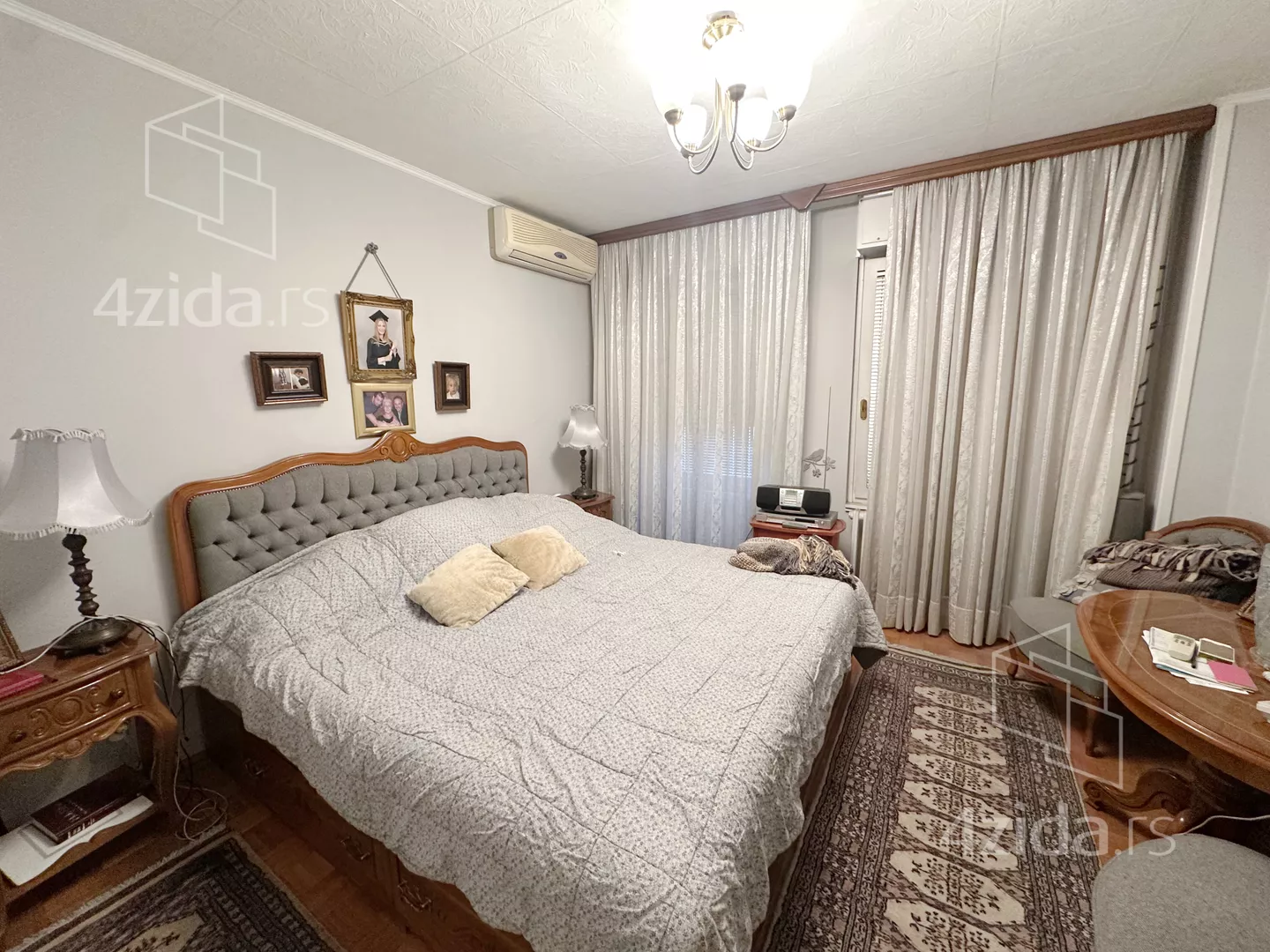 Četvoroiposoban stan | 4zida