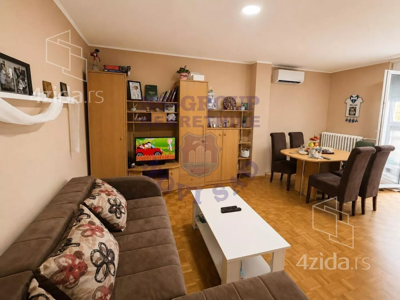 Dvosoban stan | 4zida