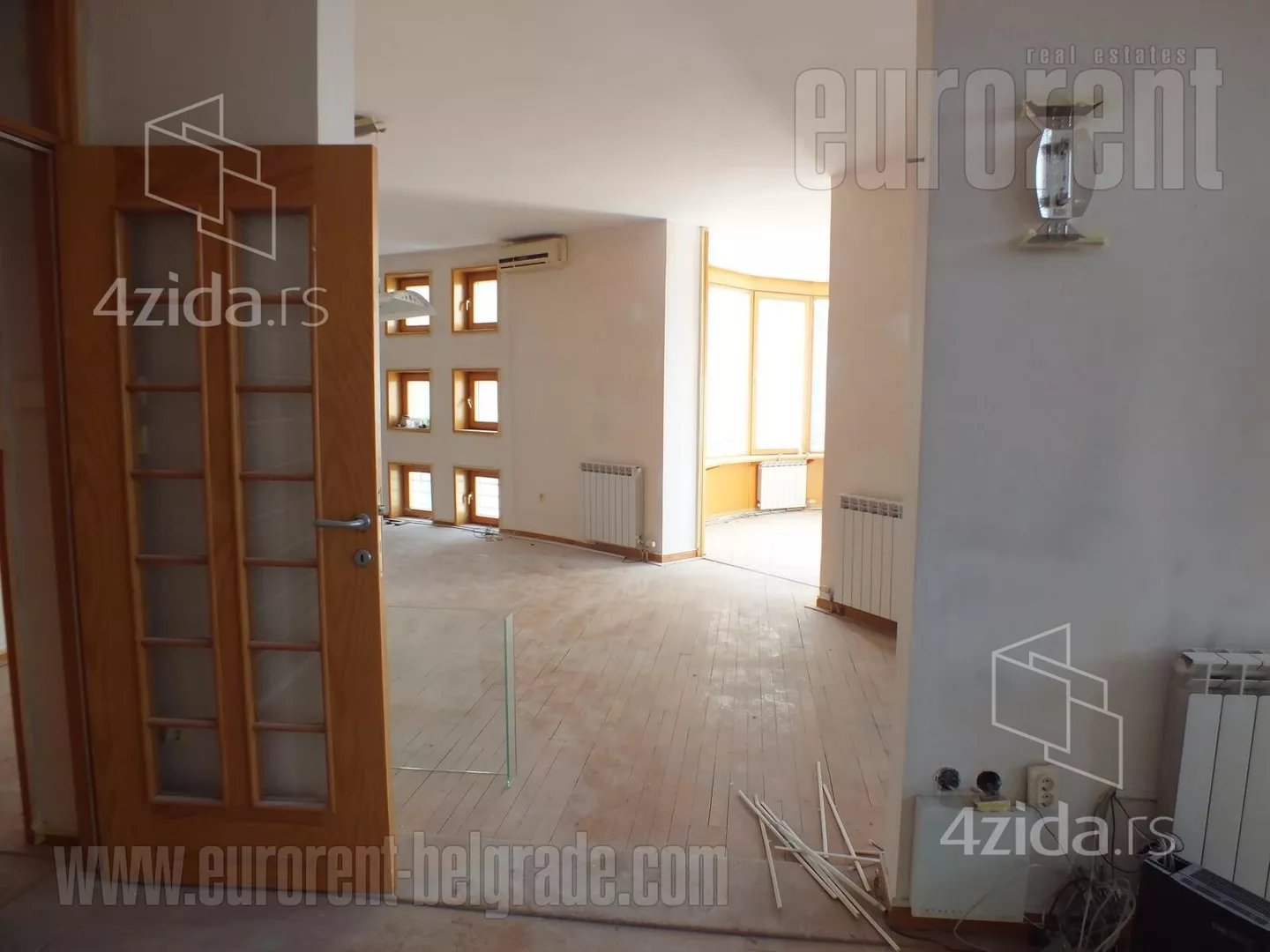 Petosoban stan | 4zida