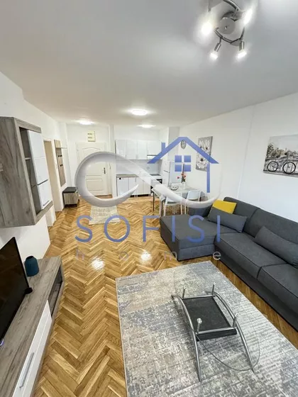 Žitni trg | 4zida.rs