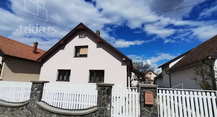 2-etažna kuća | 4zida