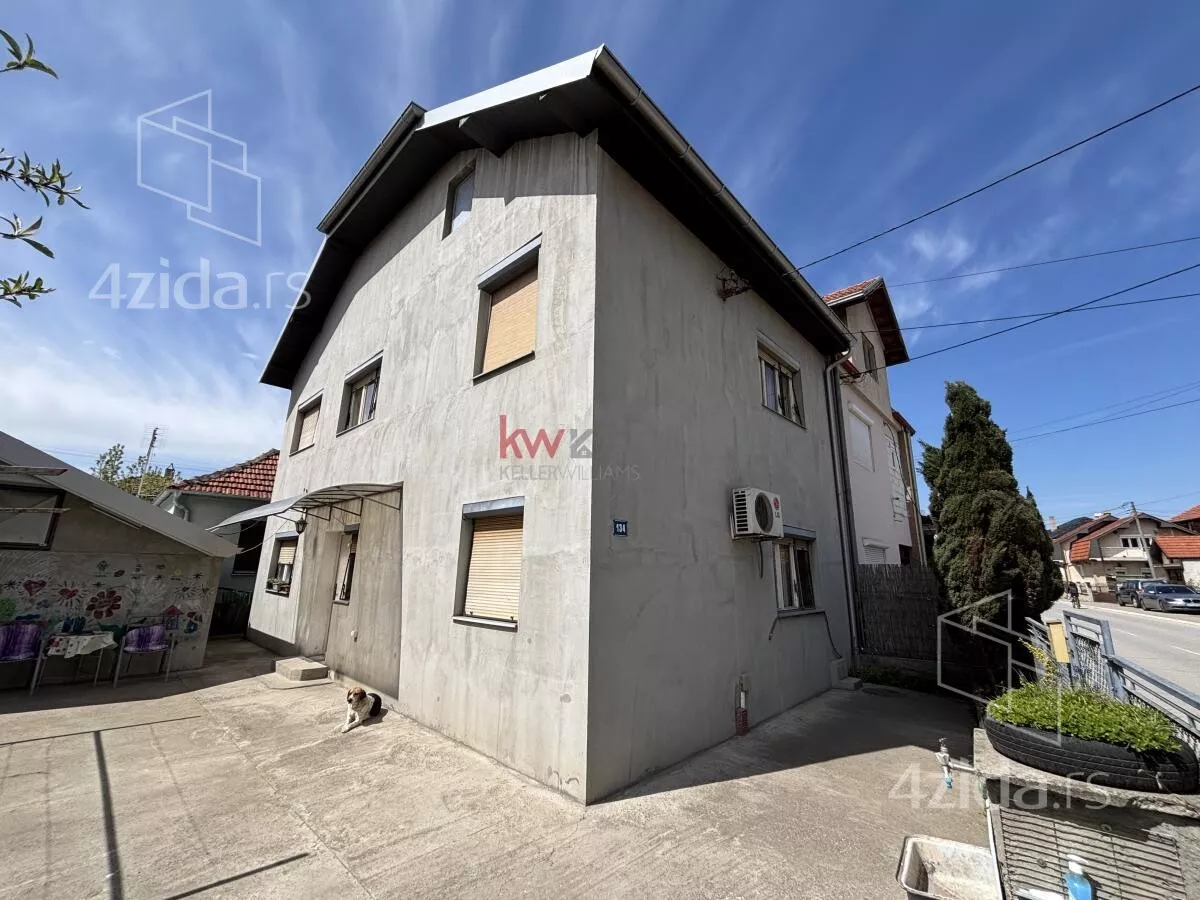 Kuća | 4zida