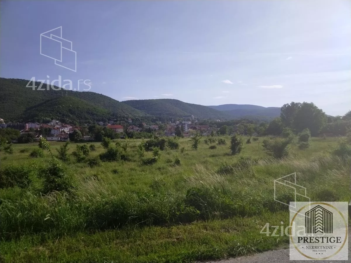 Građevinsko zemljište | 4zida