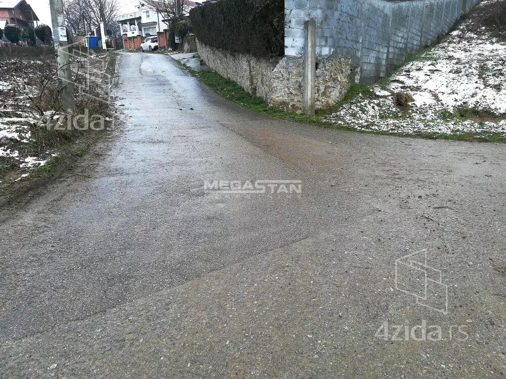 Građevinsko zemljište | 4zida