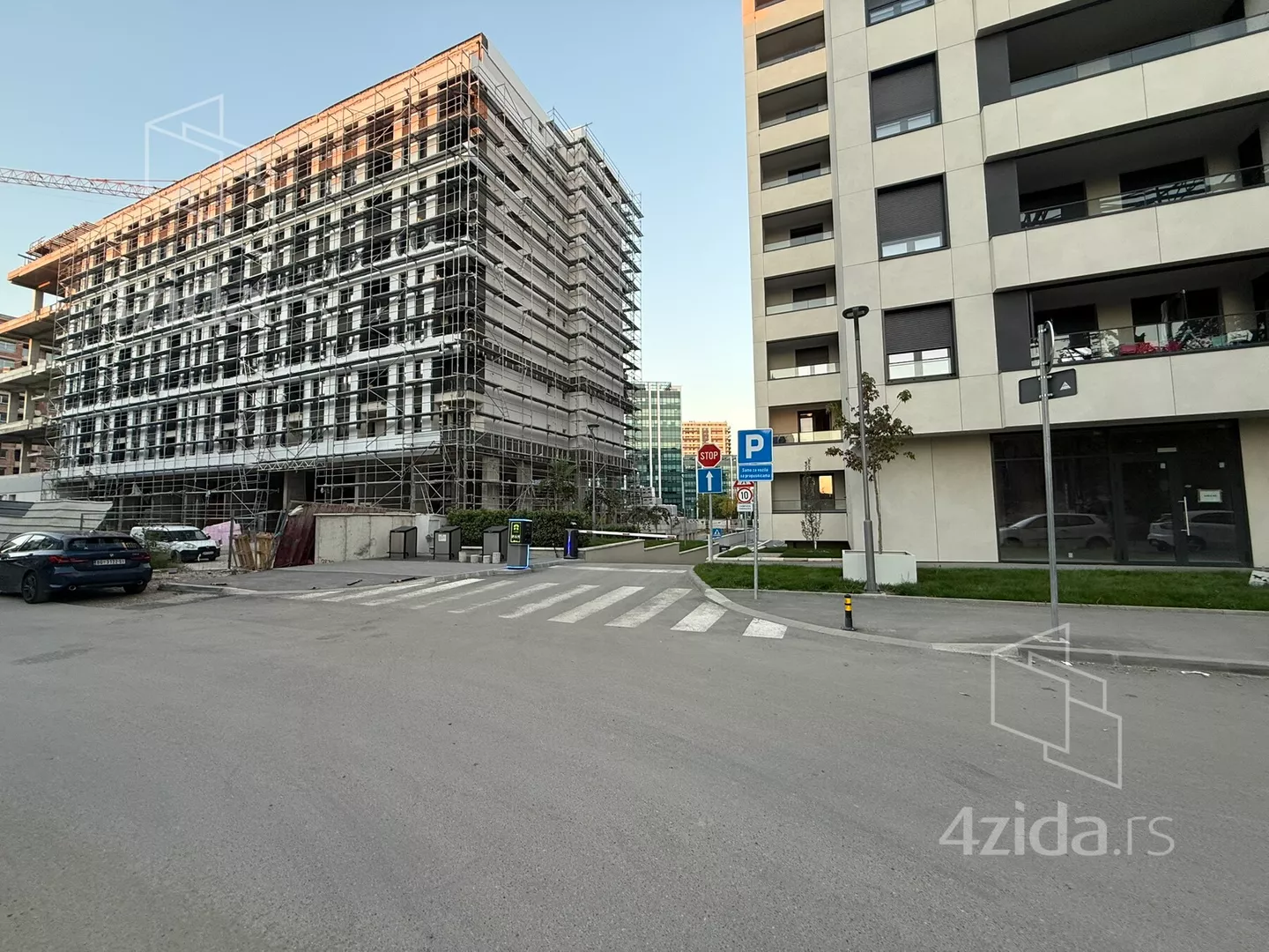 Kancelarija | 4zida