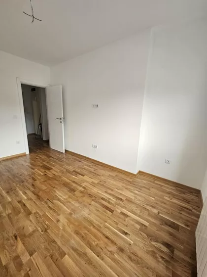 Kraljice Jelene | 4zida.rs