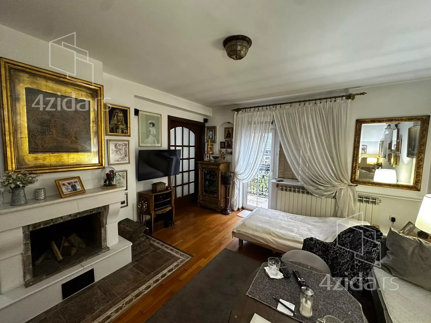 Petosoban stan | 4zida