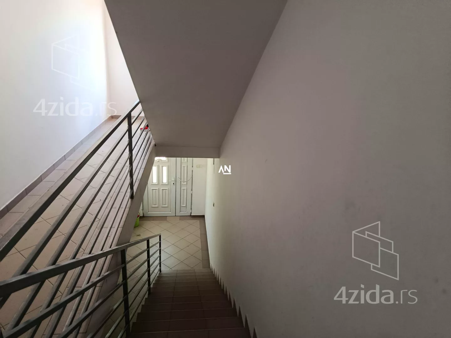 4-etažna kuća | 4zida