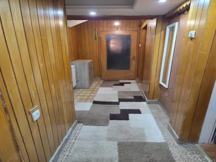 Stanislava Biničkog 9 | 4zida.rs