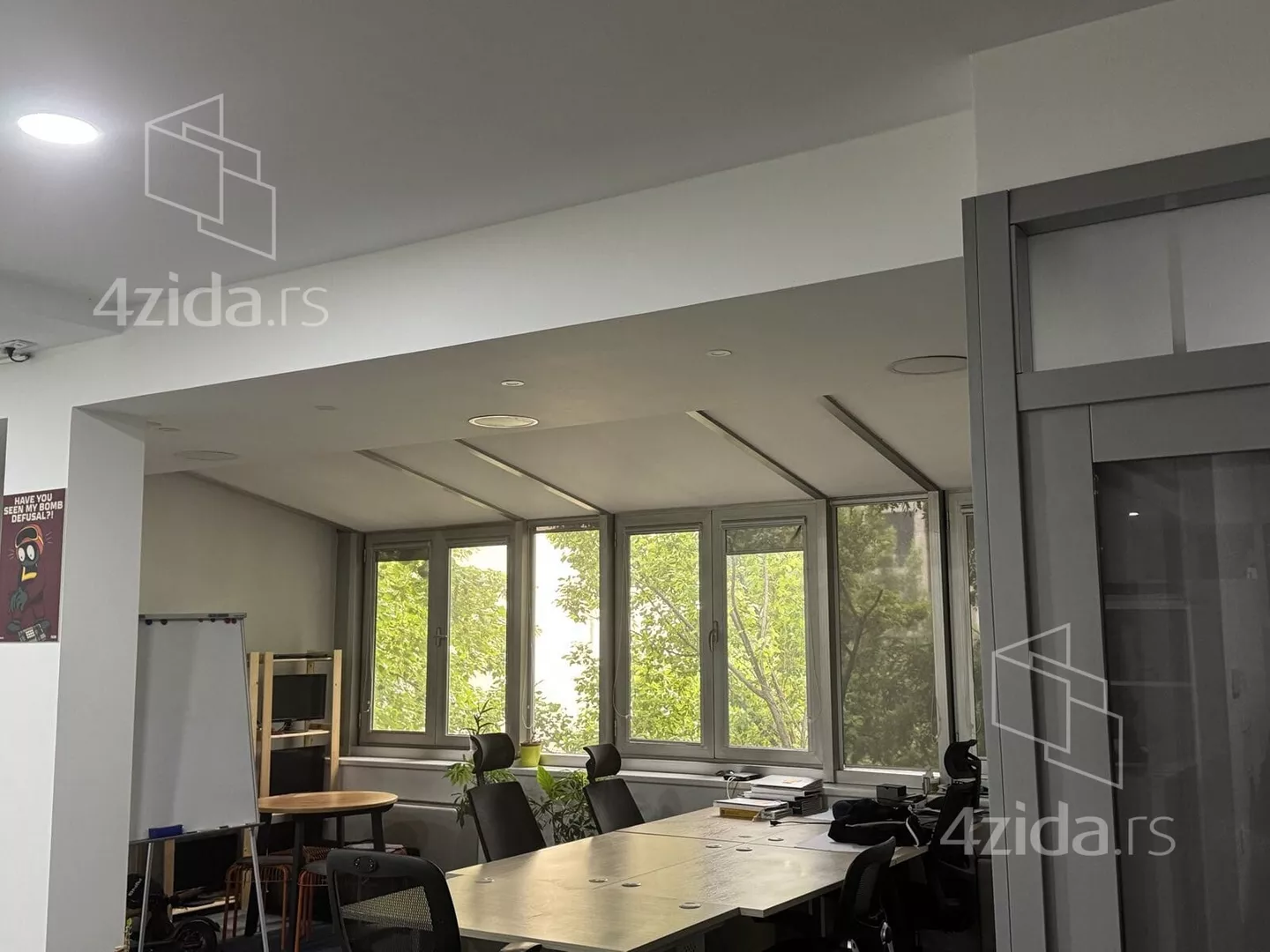Poslovni prostor | 4zida