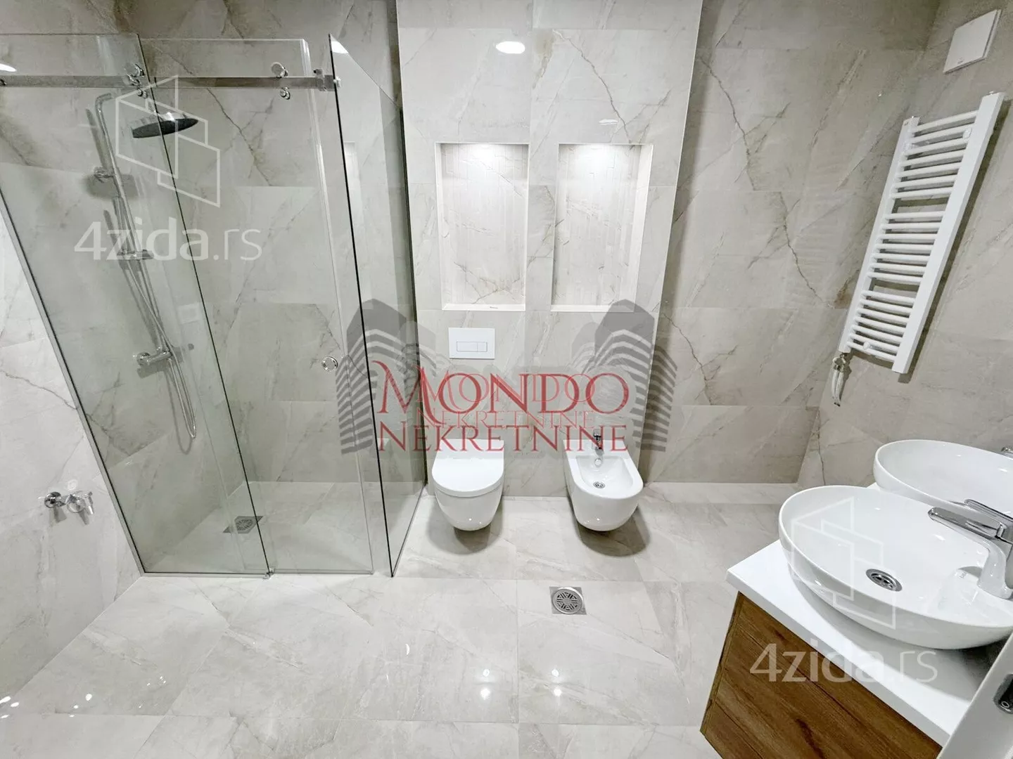 Četvorosoban stan | 4zida